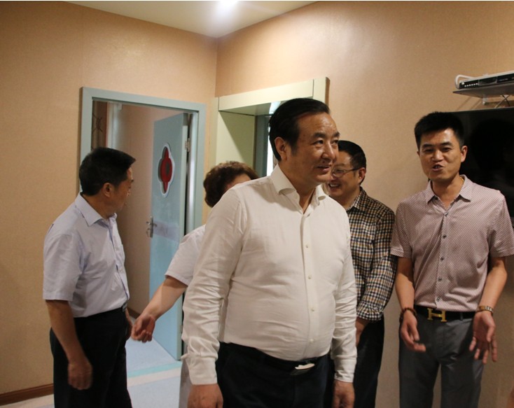 领导都为遂宁能有这么高档的装修和合理布局感到振撼